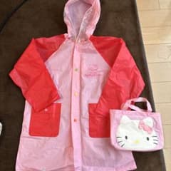 ⭐︎美品⭐︎Hello Kitty ベビーレインコート 110cmのサムネイル