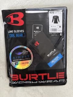 【新品未開封】BURTLE 4070 エアフィット 長袖シャツ M ブラックのサムネイル