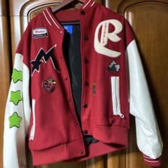 メゾンエメラルドのスタジャンのサムネイル
