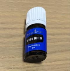 ホワイトアンジェリカ　ヤングリビング 5mL 新品未使用のサムネイル