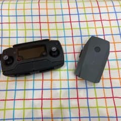Mavic Pro  コントローラー　送信機　バッテリーのサムネイル