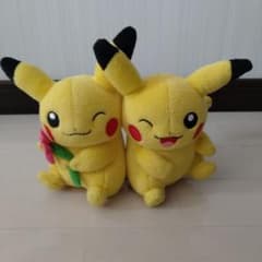 ピカチュウ ぬいぐるみ 2体セットポケモンのサムネイル