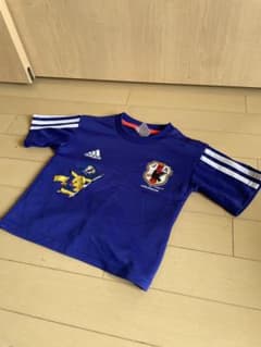 adidas サッカー日本代表 ピカチュウ コラボ Tシャツ 100のサムネイル