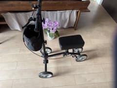 Elenker 調整式歩行補助具　足骨折用　ニースクーターのサムネイル