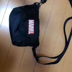 MARVEL　ショルダーバッグのサムネイル