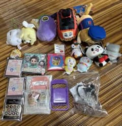 キャラクターグッズ おもちゃ プチマスコット キーホルダー　18点まとめ売り