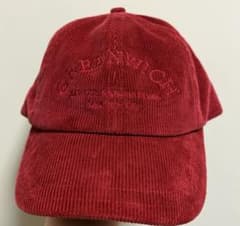 H&M コーデュロイ キャップ レッドのサムネイル