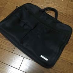 ビジネスバッグのサムネイル