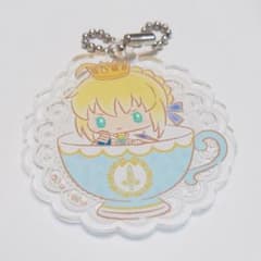 FGO サンリオ　コラボカフェ　セイバー　アルトリア　アクリルキーホルダーのサムネイル