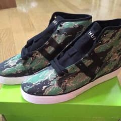 新品HUF スニーカー 《値下げ中》のサムネイル
