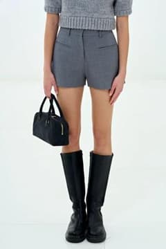 THE TOE Athena Short Pants - メルカリ