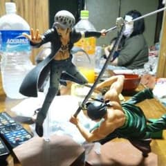 ワンピースのフイギュアですのサムネイル
