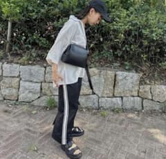 サイドラインナロースカート　megumi コラボ　しまむらのサムネイル