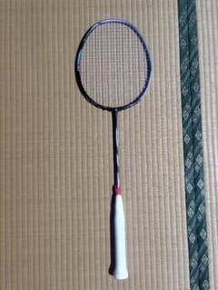 YONEX アストロクス 88D TOUR バドミントンラケット 4U5Gのサムネイル