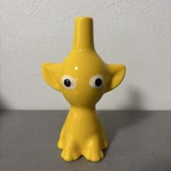 ピクミン 一輪挿し 黄 PIKMIN【Nintendo TOKYO取り扱い商品】 - メルカリ