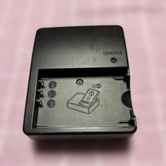 RICOH BATTERY CHARGER BJ-9 デジカメ用充電器のサムネイル