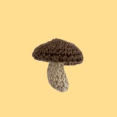 しいたけ　あみぐるみ　キーホルダーのサムネイル