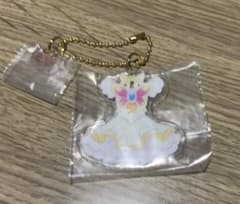 キュアレモネード キーホルダー 一番くじ コスチュームのサムネイル