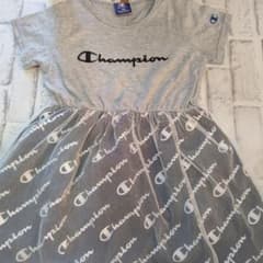 Champion チャンピオン キッズ ワンピース 130のサムネイル