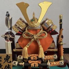 【久月】五月人形 兜 ガラスケース 富士山背景 オルゴール付き　極美品 久月】五月人形 兜 ガラスケース 富士山背景 オルゴール付き 極美品