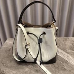 バイカラー 2WAY 巾着 ショルダーバッグ 本革 アナイ ANAYI | Mercari