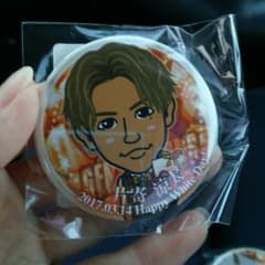 ホワイトデーガチャ片寄涼太缶バッチのサムネイル