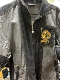 ヴェルサーチ　ジャケット　値下げ中のサムネイル
