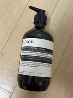 新品未使用 / Aesop ゼラニウム  ボディクレンザー  500mLのサムネイル