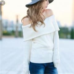 Radyオフショルダーニットトップスのサムネイル