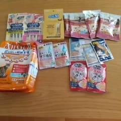 猫用フードチュールなどのサムネイル