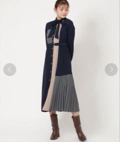 【美品】REDYAZEL カラーブロックプリーツデザインワンピースのサムネイル