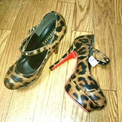 新品ヒョウ柄23.5 ハイヒールのサムネイル
