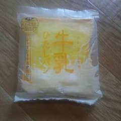 牛乳ひたしパン　スクイーズのサムネイル