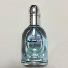 値下げ中 VERY M.C.オードトワレ５０ml（香水）のサムネイル