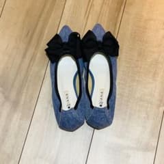 ダイアナ パンプス バレエシューズ フラットシューズのサムネイル