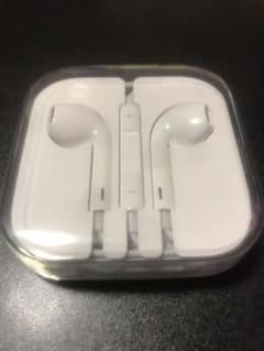 iphoneイヤホン iPhoneイヤホン 純正のサムネイル