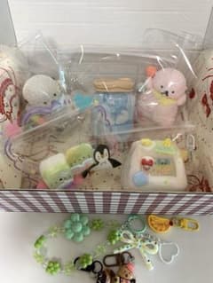 ラッコ あざらし スクイーズ まとめ売り チャーム付きのサムネイル