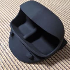 スマートフォンホルダー+サングラス置き　シリコン製のサムネイル