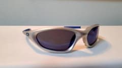 OAKLEYサングラスのサムネイル