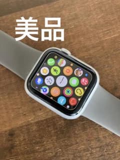 ちゃちゃちゃ様専用　美品‼️ Apple Watch SE 40mmのサムネイル