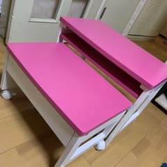 パソコンデスクのサムネイル