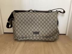 GUCCIグッチ　ショルダーバッグ　マザーズバッグのサムネイル