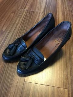 【新品 未使用】MARGARET HOWELL パンプス 23cmのサムネイル