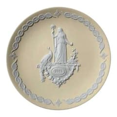 WEDGWOOD 2023年版 イヤープレートジャスパー 「ヘラ」ペールイエロー