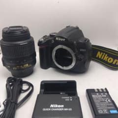 Nikon D5000 レンズキット 18-55mm VR バッテリー充電器付 Nikon D5000 18-55 VR レンズキット バッテリー・充電器付き - メルカリ