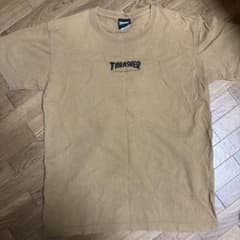 THRASHER ベージュ Tシャツ Lサイズのサムネイル