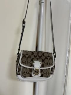 COACH ロゴ柄ショルダーバッグのサムネイル