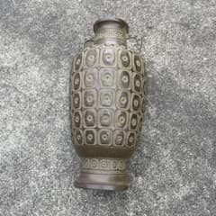 ブロンズ 製幾何学模様 花瓶 陶器のサムネイル