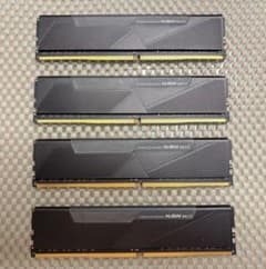KLEVV PC4-25600 DDR4 3200 32GB（8GBｘ4） KLEVV PC4-25600 DDR4 3200 32GB（8GBx4） - メルカリ