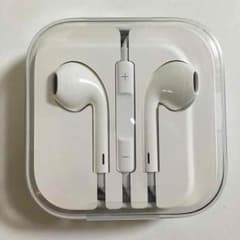 iPhone イヤホン 正規品のサムネイル